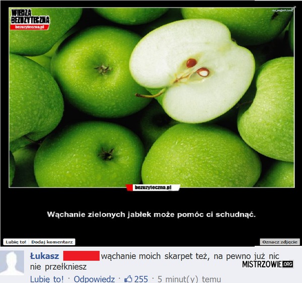 Wąchanie zielonych jabłek –  